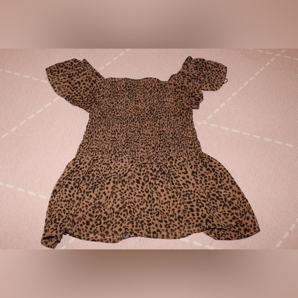 maverick the collection Tops - Maverick The Collection Cheetah Print Women’s Small Top Blouse
